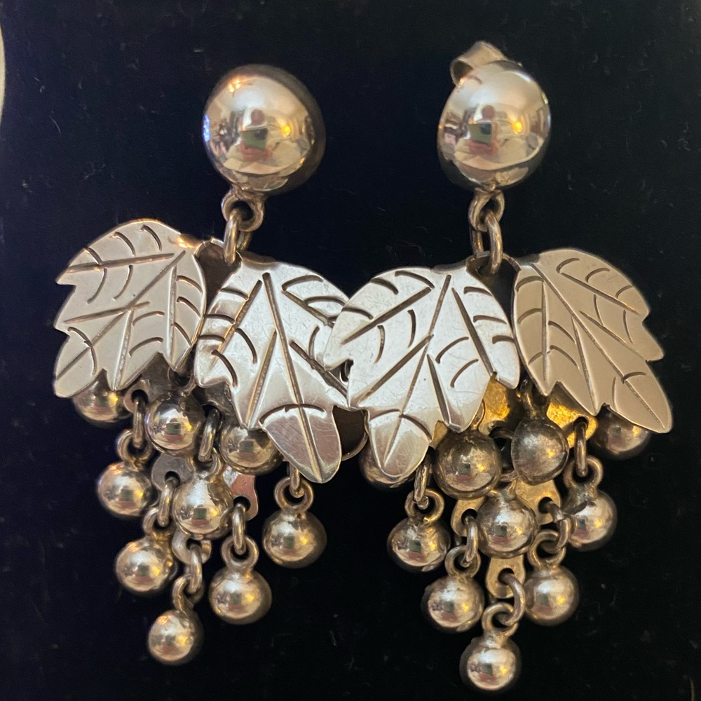 Taxco Sterling Silver Grape Dangle Earrings